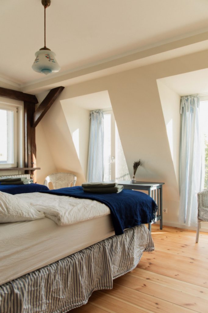 WhatsApp Image 2025-10-13 at 10.46.40 (1)